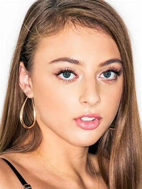 gia derza wiki|Gia Derza Wiki, Bio, Net Worth, Boyfriend, Height, .